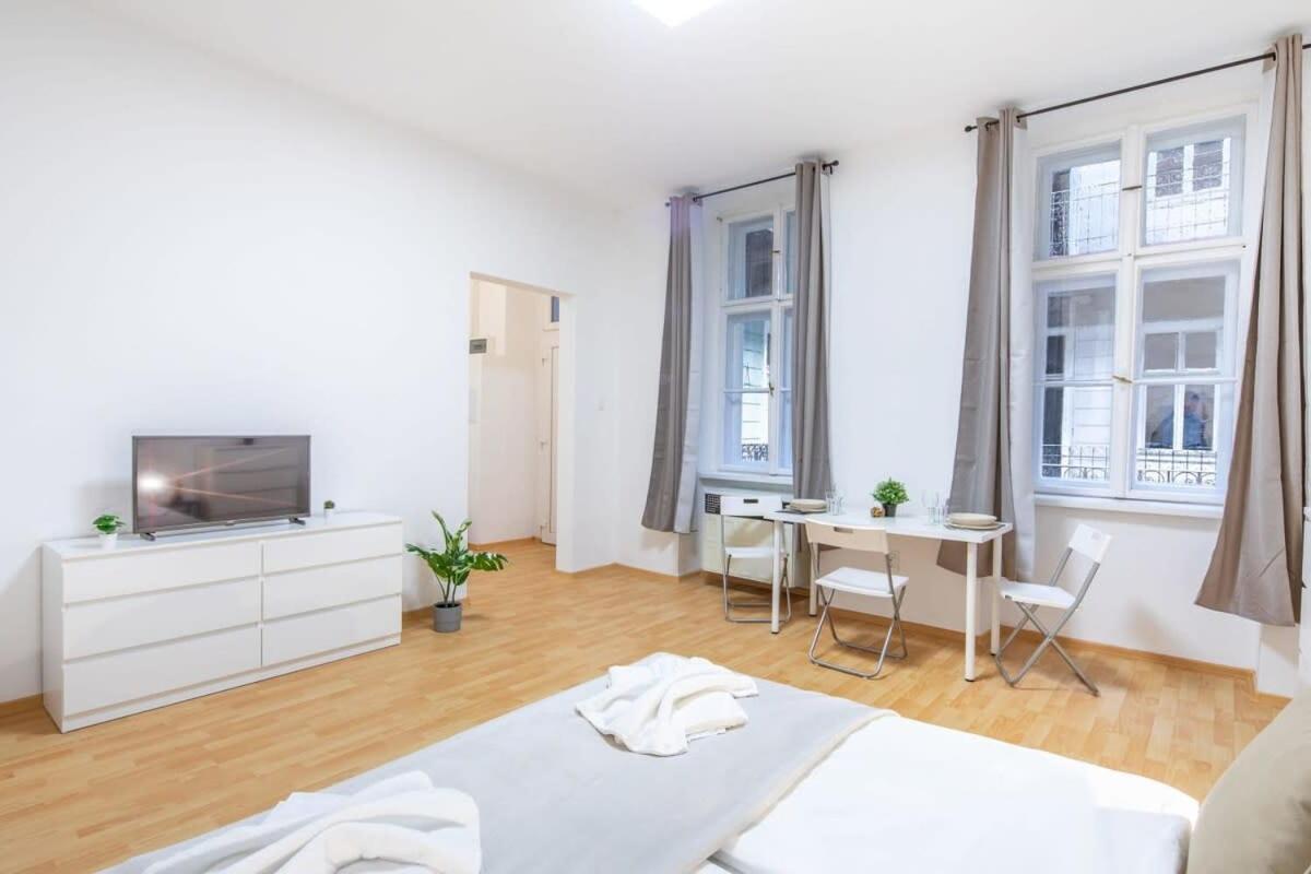 Very Central Convenient Flat Budapeszt Zewnętrze zdjęcie